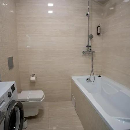 Barrique 30 - Breakfast Delivered & Minibar - Free Parking - Mall Area アパート