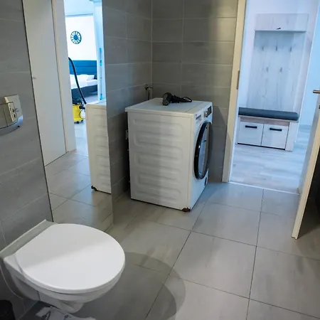 Barrique 30 - Breakfast Delivered & Minibar - Free Parking - Mall Area ブラショフ