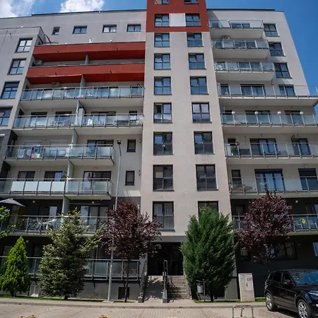 Barrique 30 - Breakfast Delivered & Minibar - Free Parking - Mall Area Apartament Brașov
