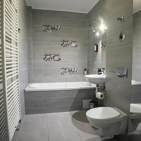 Barrique 30 - Breakfast Delivered & Minibar - Free Parking - Mall Area Apartament