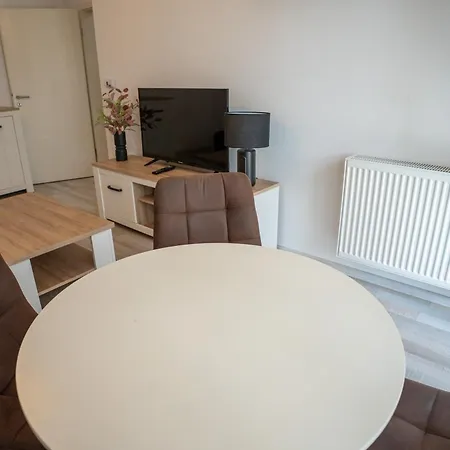 Barrique 30 - Breakfast Delivered & Minibar - Free Parking - Mall Area *