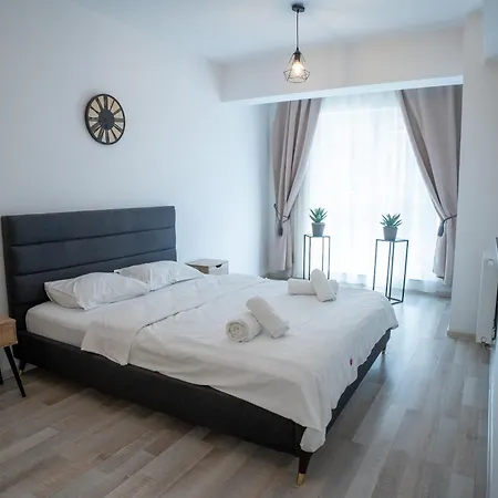 アパート Barrique 30 - Breakfast Delivered & Minibar - Free Parking - Mall Area