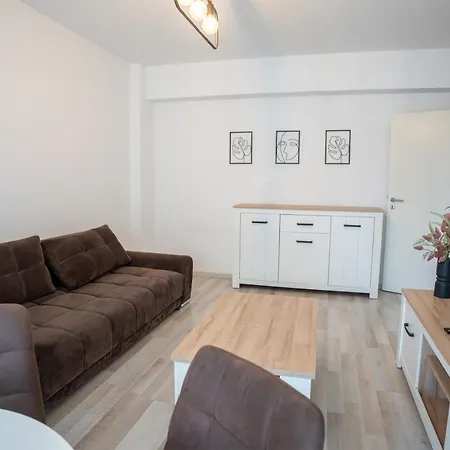 Barrique 30 - Breakfast Delivered & Minibar - Free Parking - Mall Area アパート