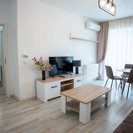 Barrique 30 - Breakfast Delivered & Minibar - Free Parking - Mall Area ブラショフ